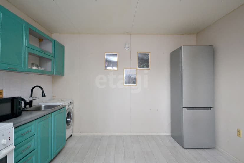 3 комн., 39 м², Каркасно-щитовой 3