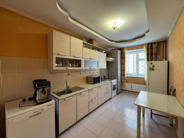 4 комн., 100 м², Блочный, Вавилон 12