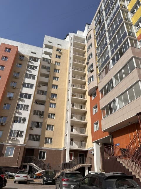 3 комн., Монолитно-каркасный, 103 квартал (Ростелеком) 13