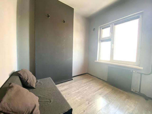 Студия, 112 серия, Авиапорт 15