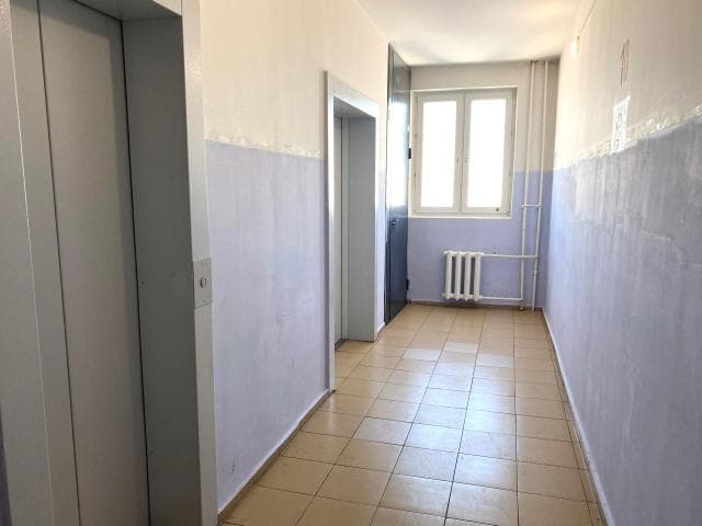 Студия, 112 серия, Авиапорт 4