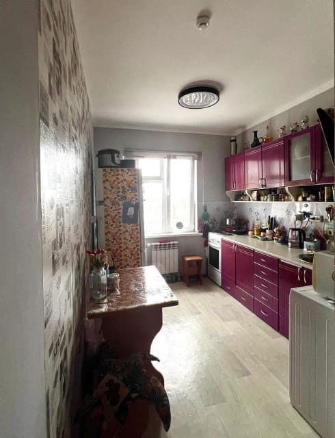 3 комн., 58 м², Монолитно-каркасный, Глазная больница 2