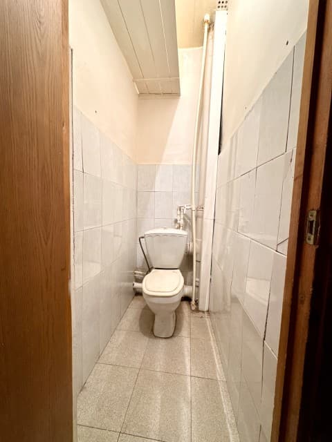 2 комн., 62 м², Блочный, 202 мкрн. 8