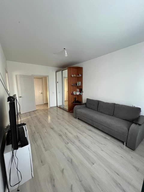 2 комн., 45 м², Блочный, Улус 4