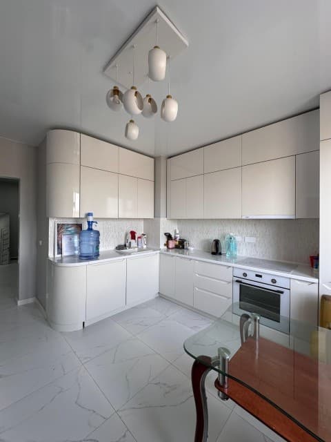 3 комн., Монолитно-каркасный, 103 квартал (Ростелеком) 4