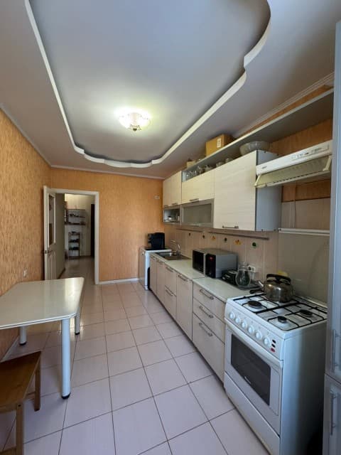 4 комн., 100 м², Блочный, Вавилон 13