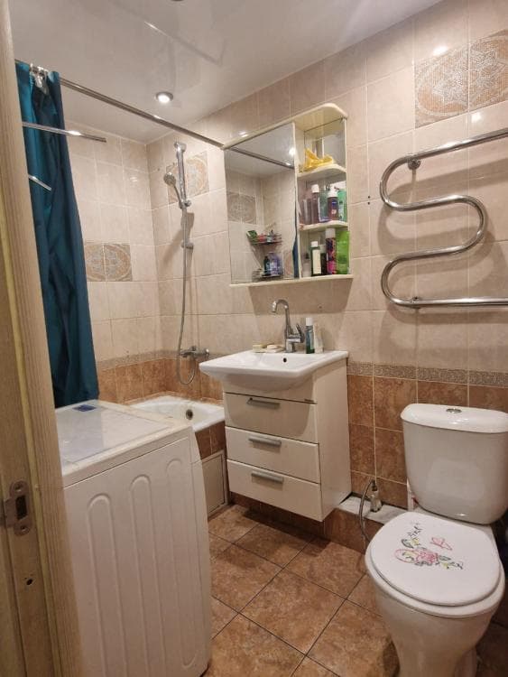 3 комн., 61 м², КПД, Крытый рынок 5