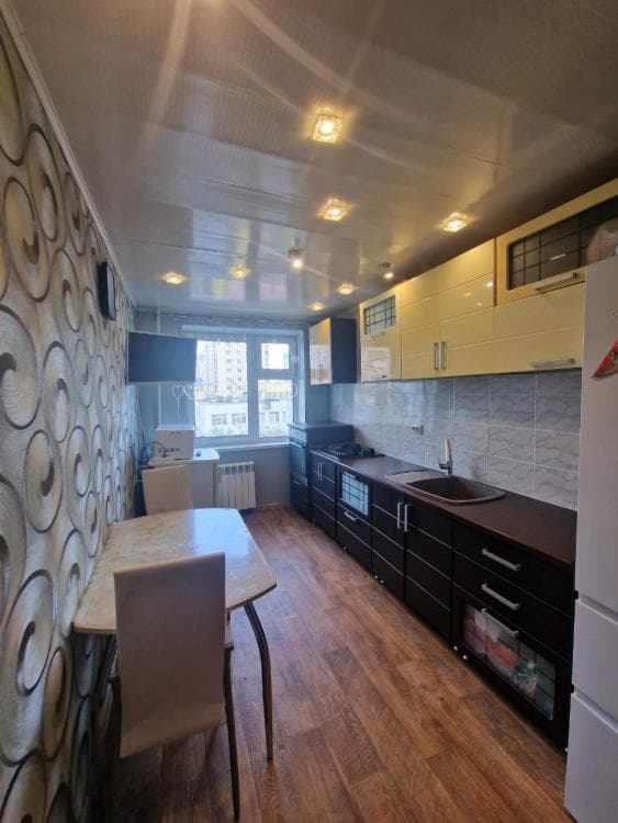 3 комн., 61 м², КПД, Крытый рынок 10