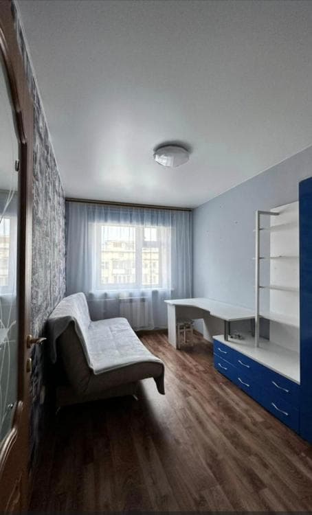 3 комн., 64 м², КПД, Крытый рынок 6