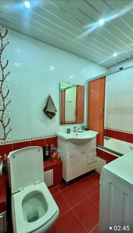 3 комн., 64 м², КПД, Крытый рынок 10