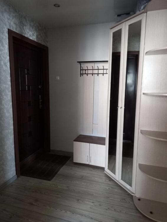 3 комн., 64 м², КПД, Крытый рынок 7