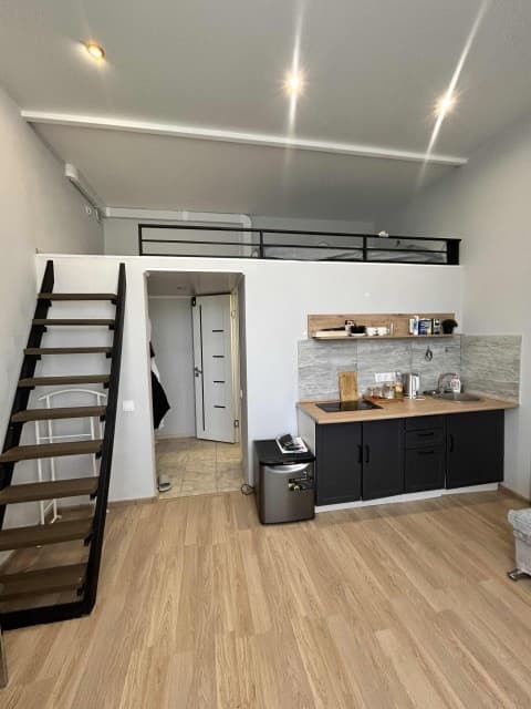 Студия, Монолитно-каркасный, Областная больница, рынок "Манньыаттаах" 4