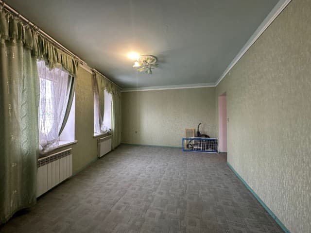 Больше 4 комн., Инд. планировка, Площадь Победы 15