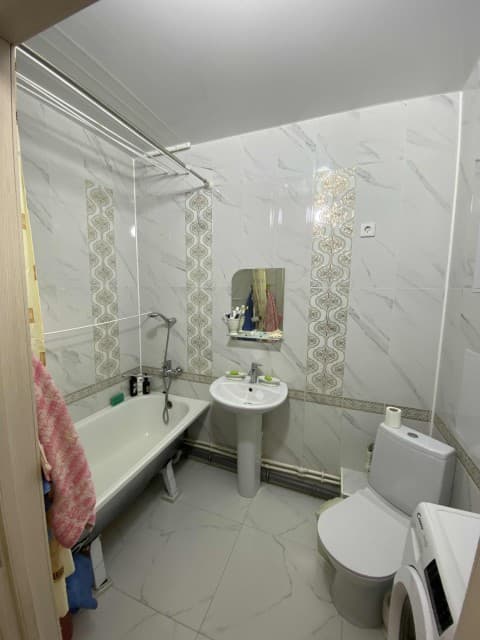 2 комн., 44 м², Монолитно-каркасный, Сайсары 5