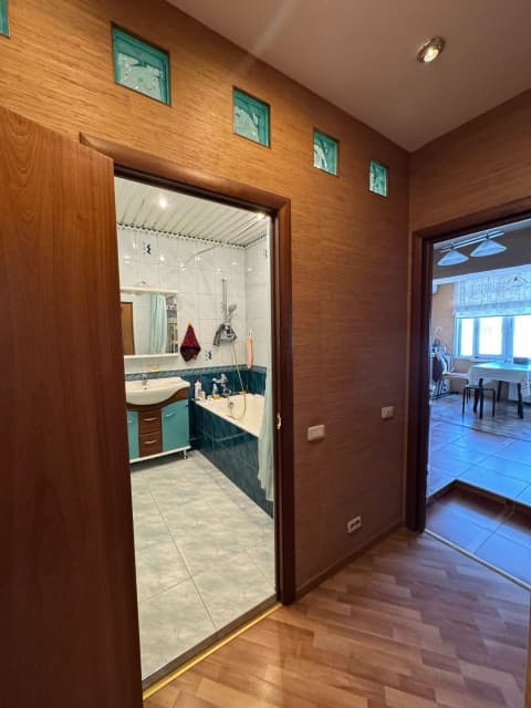 3 комн., 112 серия, Поликлиника 1 3