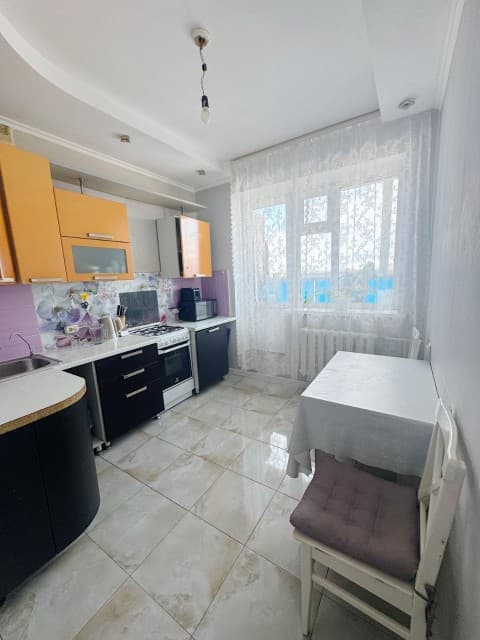 3 комн., 66 м², Инд. планировка, Сайсары 2