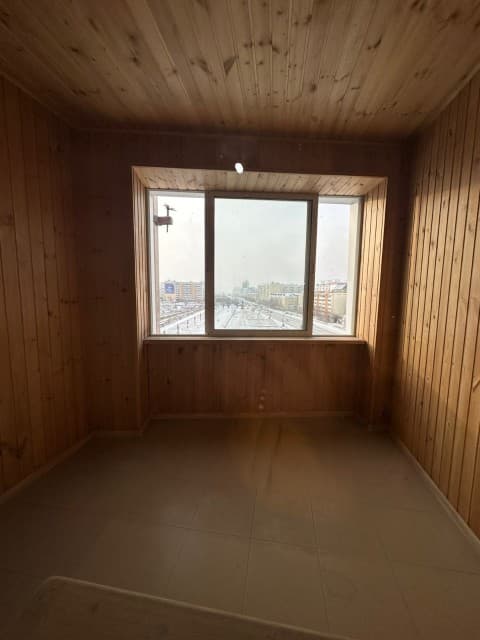 Больше 4 комн., Инд. планировка, Площадь Победы 13