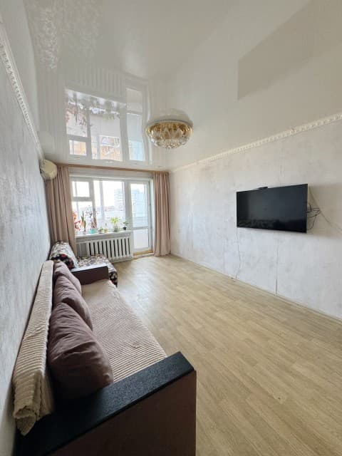 1 комн., 35 м², КПД, Апельсин 12