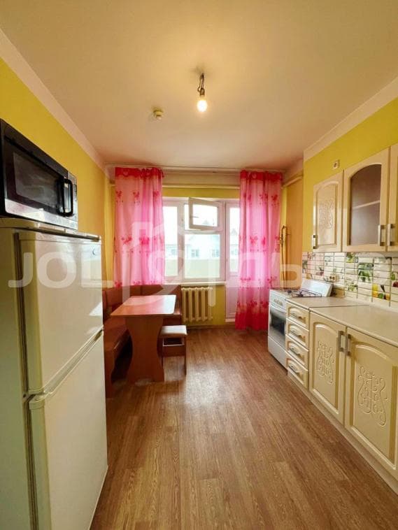 1 комн., 38 м², Инд. планировка, Рынок Столичный 7