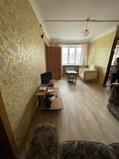 2 комн., 42 м², Блочный, Табага 4