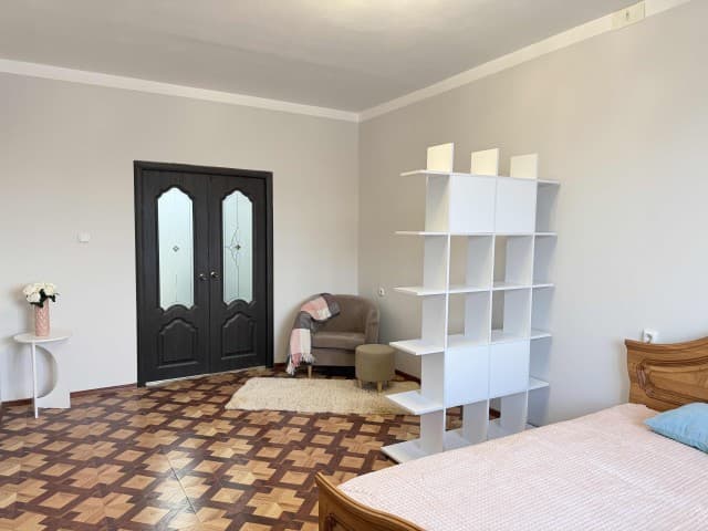 1 комн., 51 м², 112 серия, Крестьянский рынок, стадион "Туймаада" 4