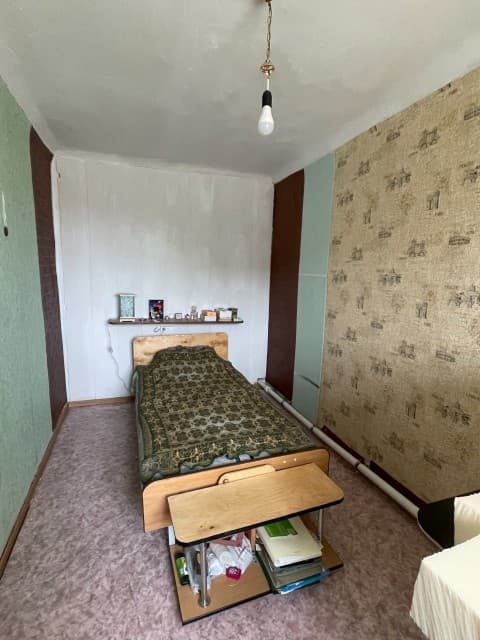 2 комн., 42 м², Блочный, Табага 7