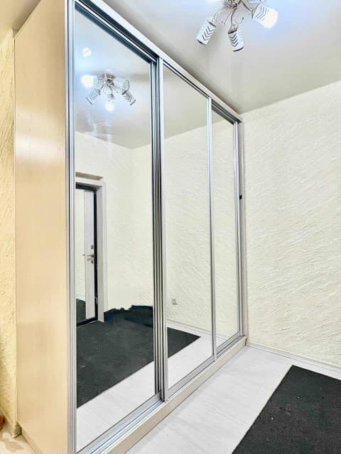 3 комн., 102 м², Инд. планировка, Сахацирк 9