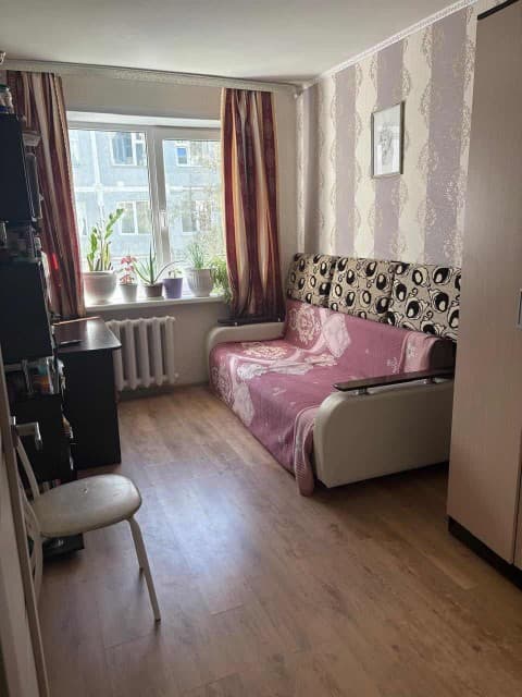 3 комн., 61 м², КПД, Крытый рынок 3