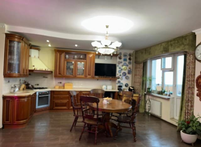 3 комн., 131 м², Монолитно-каркасный, Сайсары 6