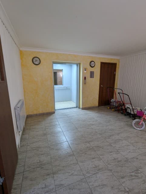 2 комн., 82 м², Блочный, Апельсин 5