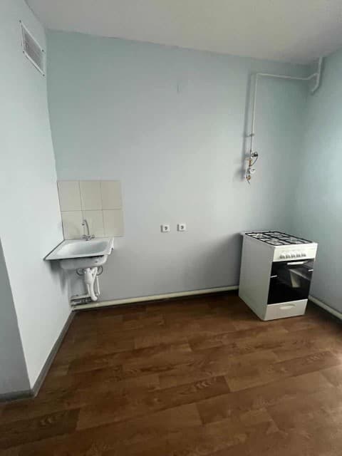 3 комн., 65 м², Блочный, Улус 2