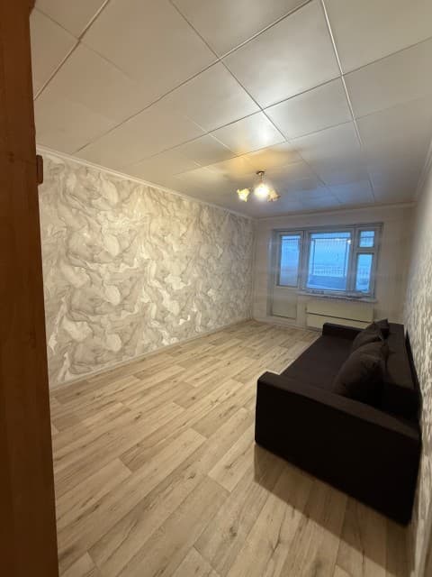 1 комн., 35 м², КПД, 202 мкрн. 7