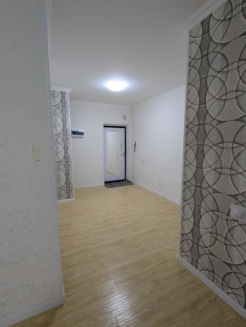 2 комн., 82 м², Блочный, Апельсин 3