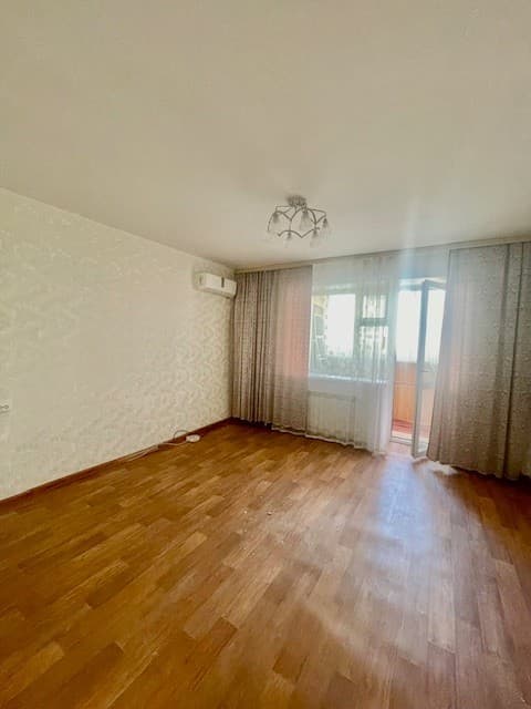 3 комн., 75 м², Блочный, Сайсары 2