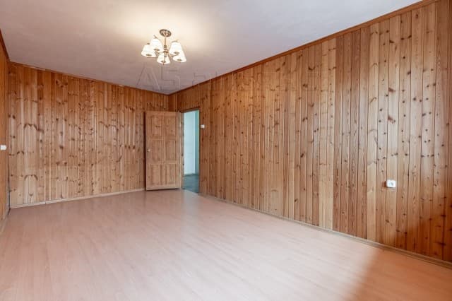3 комн., 61 м², КПД, 202 мкрн. 10