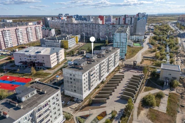 3 комн., 61 м², КПД, 202 мкрн. 3