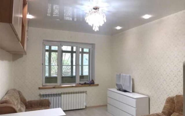 1 комн., 37 м², Блочный, 16 квартал