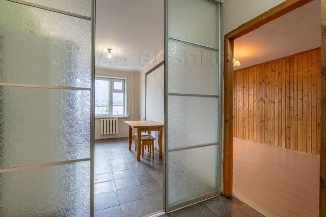 3 комн., 61 м², КПД, 202 мкрн. 6