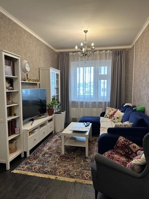 3 комн., 77 м², 112 серия, Центр - район пл. Орджоникидзе 3