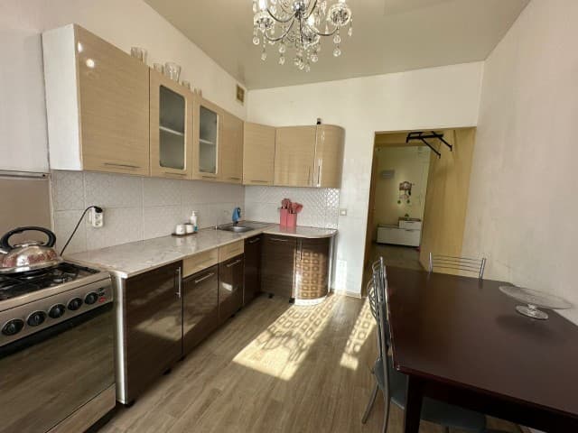 1 комн., 43 м², Блочный, Авиапорт 2