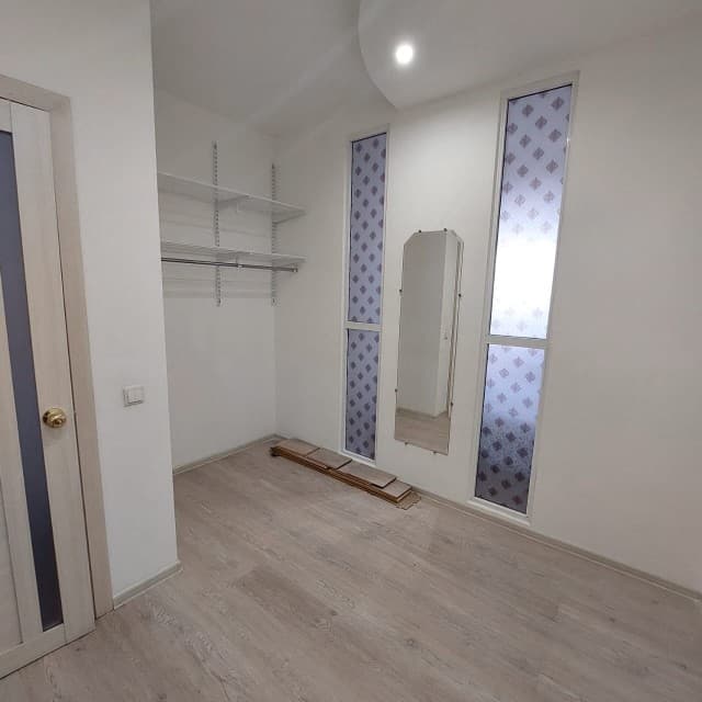 2 комн., 51 м², Монолитно-каркасный, Крестьянский рынок, стадион "Туймаада" 10