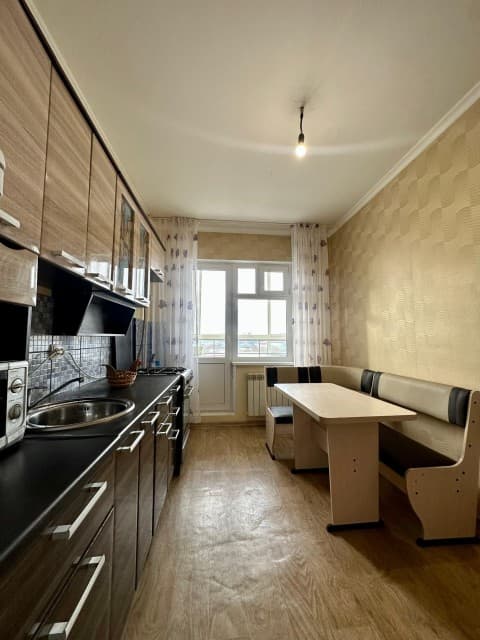 1 комн., 37 м², Монолитно-каркасный, Рабочий городок, Водоканал 4