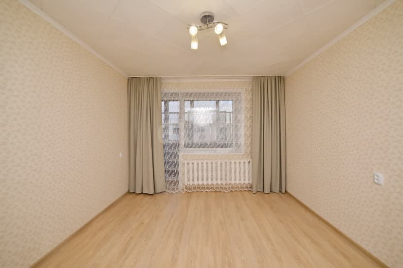 4 комн., 93 м², Инд. планировка 9