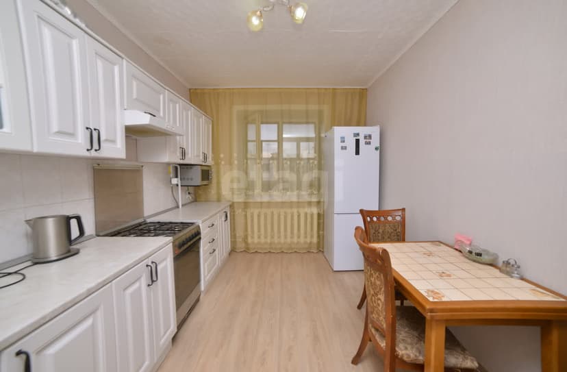 4 комн., 93 м², Инд. планировка 2