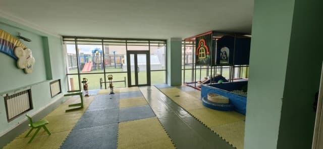 3 комн., Монолитно-каркасный, Кинотеатр Лена 9