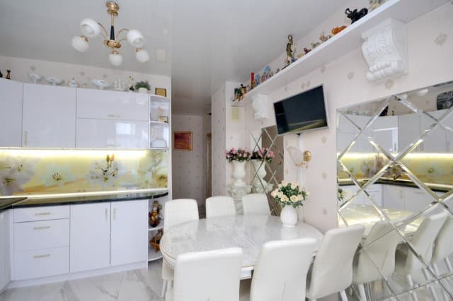 2 комн., 55 м², 112 серия, Площадь Победы 6