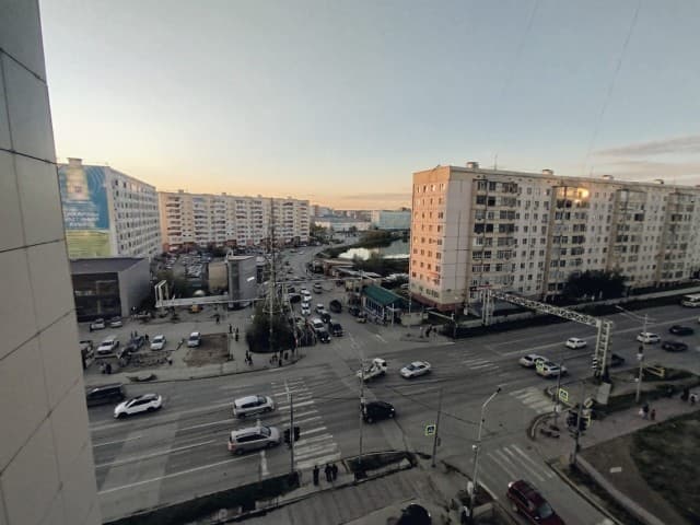2 комн., 68 м², Монолитно-каркасный, Крестьянский рынок, стадион "Туймаада" 14