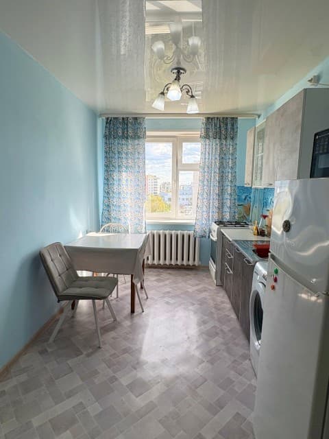 1 комн., 35 м², КПД, Центр - район пл. Орджоникидзе 3