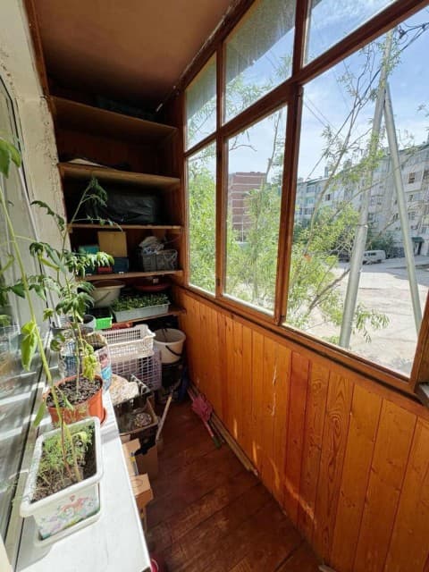 3 комн., 64 м², КПД, Областная больница, рынок "Манньыаттаах" 3