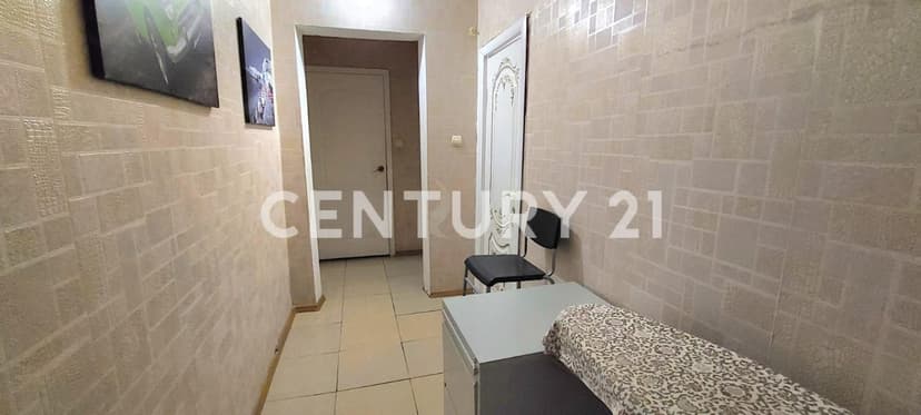 Больше 4 комн., 104 м², 112 серия, ТЦ "Олонхо" 3